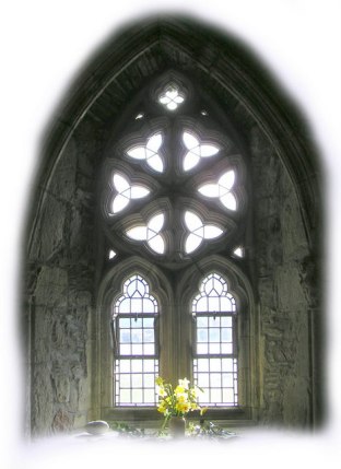 Iona Abbey window - large